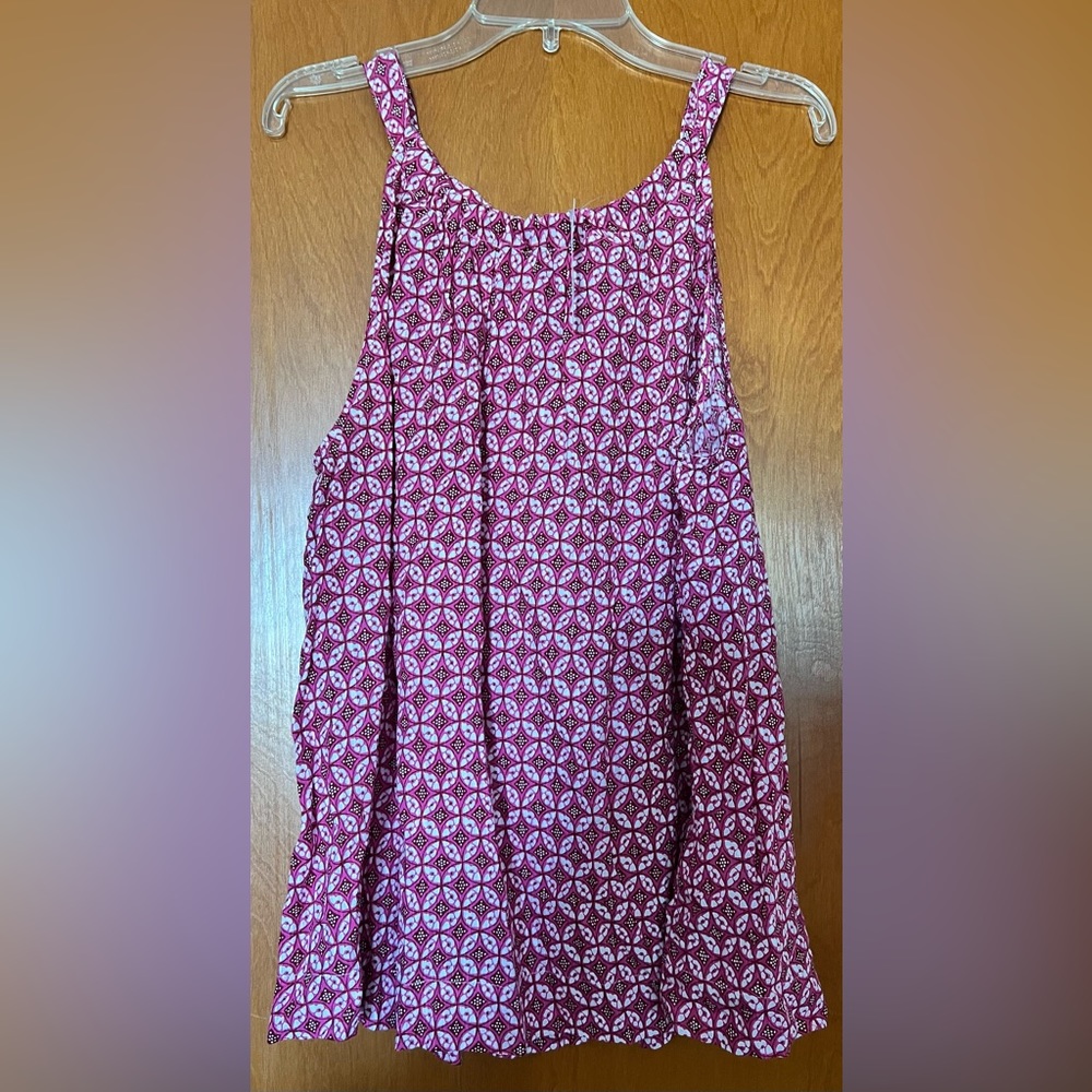 Gap Size: M Color: Pink& white
